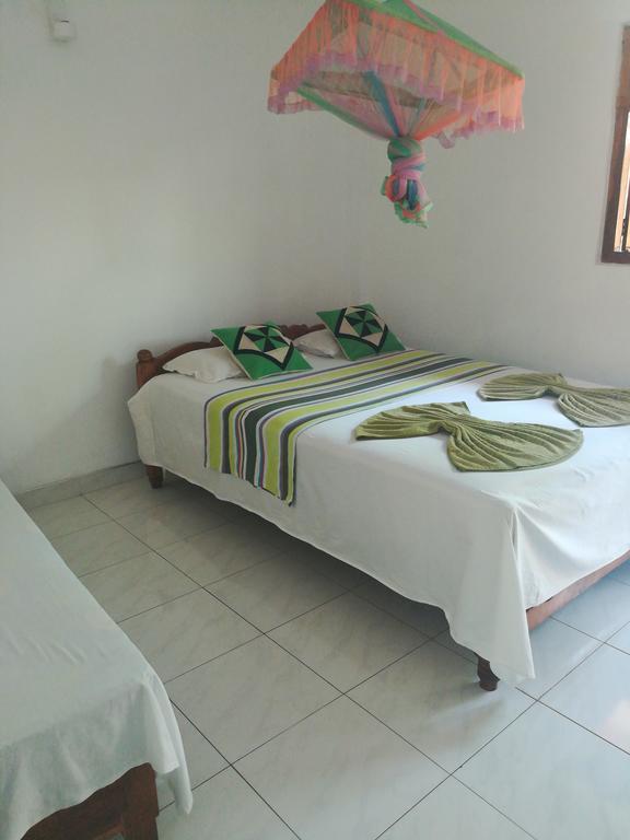 Walawe Park View Hotel Udawalawe Exteriör bild